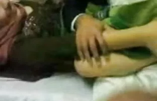 गर्म श्यामला एलिसा उसके रस का स्वाद पसंद करती है सेक्सी हिंदी मूवी ओपन