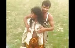 मजबूत बूढ़ा लड़का जो अपने हाथों का अच्छी तरह सेक्स मूवी वीडियो पिक्चर से उपयोग करता है