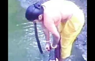 सुंदर श्यामला सेक्सी फिल्म मूवी एचडी वह पुरुष गड़बड़ हो जाता है