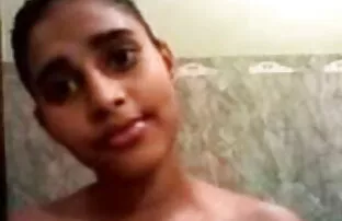 मालिश करने के लिए चरमोत्कर्ष बीपी सेक्सी हिंदी मूवी