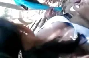पाउंड एक मुर्गा और एक चेहरे हो सेक्सी फुल मूवी फिल्म जाता है
