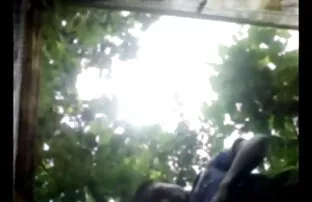 बेकार है और सवारी हो जाता ब्लू सेक्सी मूवी एचडी है