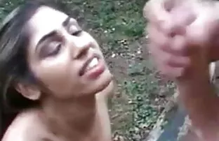 बड़े स्तन किशोर अंग्रेजी सेक्स मूवी चूसने और हस्तमैथुन के साथ.