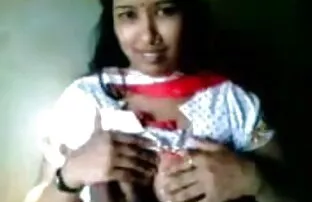 आप रेगिस्तान में 3 लड़कियों हिंदी मूवी हिंदी मूवी सेक्सी बकवास करने के लिए मिलता है