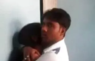 लड़कियां-सह में सेक्सी पिक्चर मूवी हिंदी में कवर हो जाता है