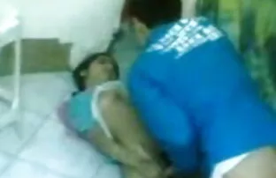 21चरम गर्म कौगर देसी ब्लू फिल्म मूवी युवा मुर्गा लेता है