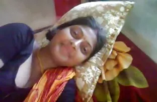 Slowy और हिंदी सेक्सी बीएफ मूवी हस्तमैथुन
