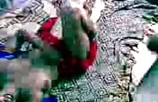 बैठने पर इस सेक्स मूवी भोजपुरी मुर्गा